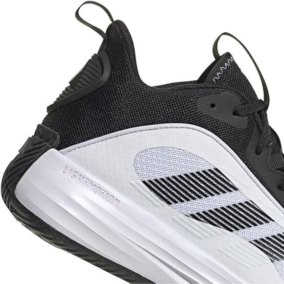 NWT adidas Men’s Own The Game 3.0 Basketball Shoes White/Black Size 8 main image 5